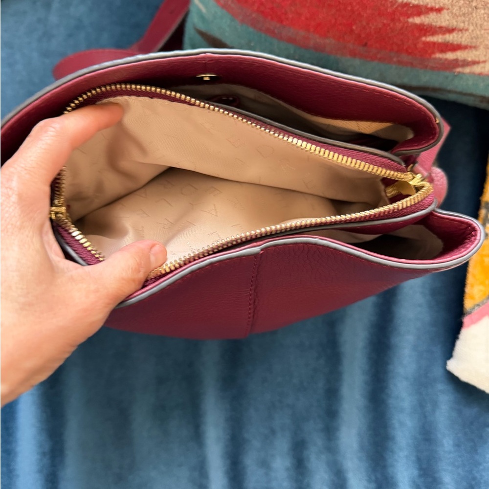 Radley London Burgundy Leather Dukes Place Medium Compartment Bucket Bag - Picture 6 of 10
